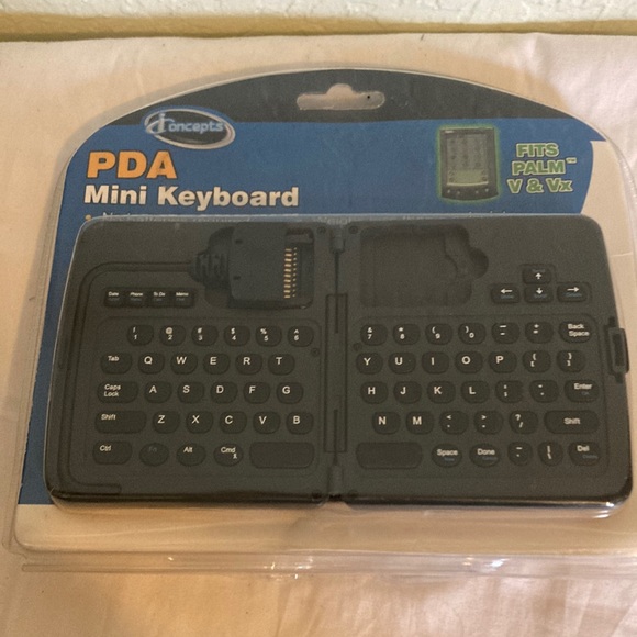 iConcepts Sakar PDA mini keyboard 22446 Fits Palm V & Vex New - Picture 1 of 3